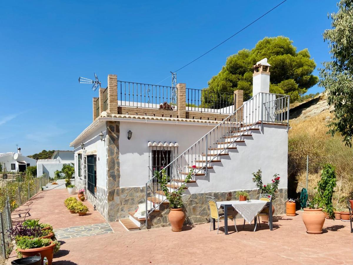 En-Suite Bedroom With Private Entrance At Casa Sofija Sedella Exterior photo